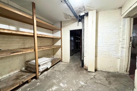 Retail property (high street) to rent, 47 Turnpike Ln London N8 0EP