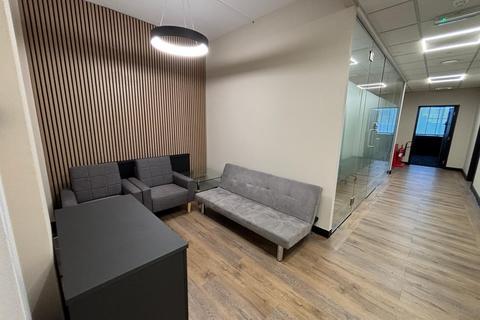 Office to rent, 37 New Walk Leicester LE1 6TU