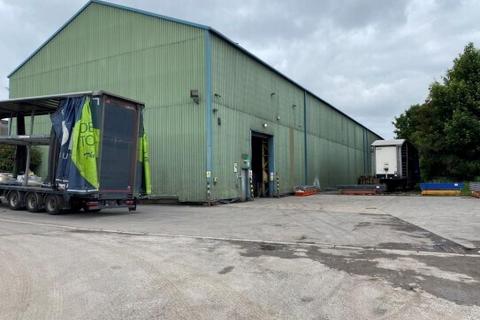 Warehouse to rent, Bradford Rd Bradford BD10 8SX