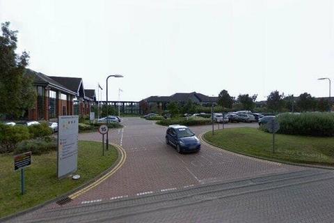 Office to rent, Westacott Way Maidenhead SL6 3QQ