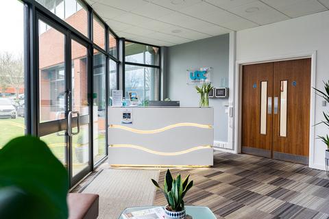 Office to rent, Harvest Cres Fleet GU51 2UZ