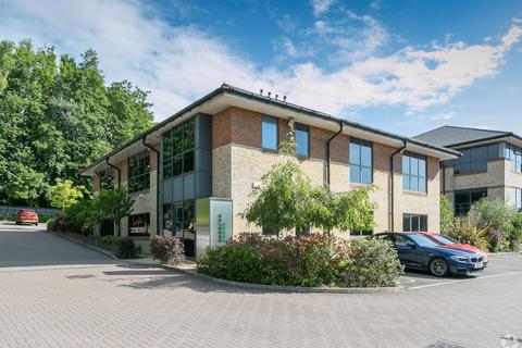 Office to rent, Priory Dr Newport NP18 2HJ