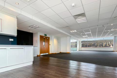 Office to rent, Station Para Harrogate HG1 1TJ