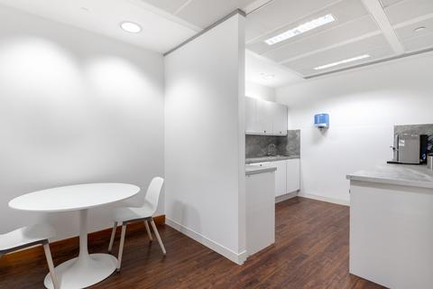 Office to rent, 5-19 Kew Rd Richmond TW9 2NQ