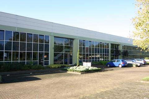 Office to rent, Woodshots Meadow Watford WD18 8YU