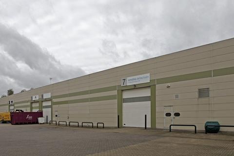 Office to rent, Woodshots Meadow Watford WD18 8YU