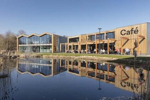 Office to rent, Woodshots Meadow Watford WD18 8YU