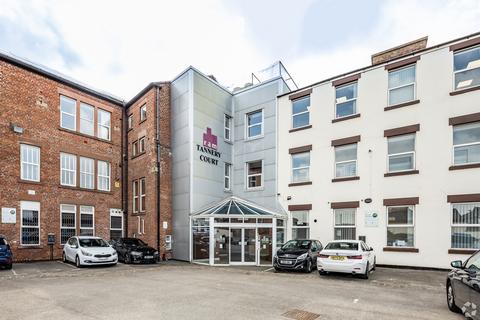 Office to rent, Tanners Ln Warrington WA2 7NA
