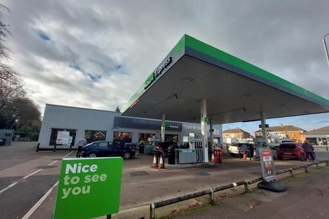 Retail property (high street) to rent, North Rd Retford DN22 7XQ