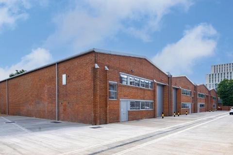 Warehouse to rent, 15 Havelock Ter London SW8 4AS