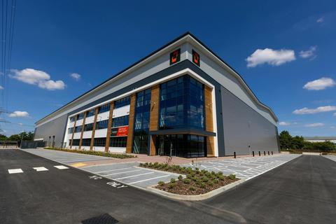 Warehouse to rent, 135 Mauretania Rd Nursling SO16 0YS