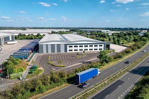 Distribution warehouse to rent, Callister Rd Burton Upon Trent DE14 2SY