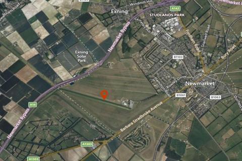 Land to rent, Rowley Mile Stands Newmarket CB8 0TF