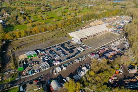 Land to rent, Plots 3-7 Link Park Heathrow Thorney Mill Road park West Drayton UB7 7EZ