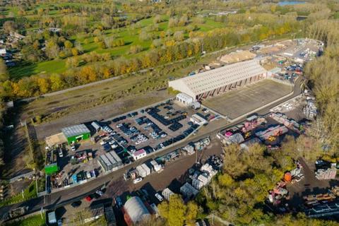 Land to rent, Plots 3-7 Link Park Heathrow Thorney Mill Road park West Drayton UB7 7EZ
