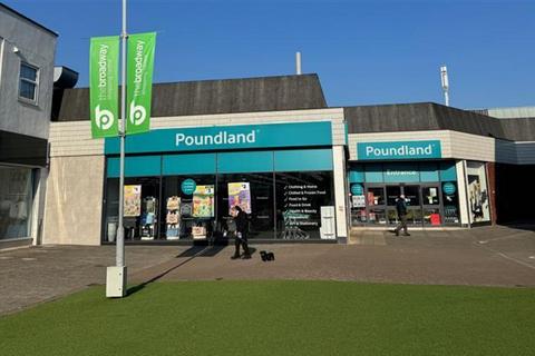 Property to rent, Railway Appr Plymouth PL9 7AF