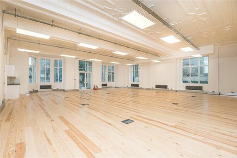 Retail property (high street) to rent, 4-5 Church Rd Southend-On-Sea SS1 2AL
