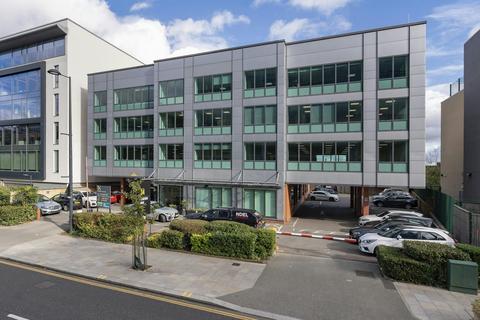 Office to rent, 34 Clarendon Rd Watford WD17 1JJ