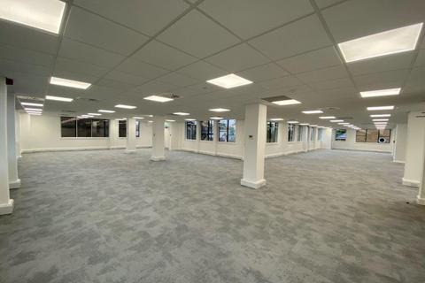 Office to rent, 7 High St Teddington TW11 8EE
