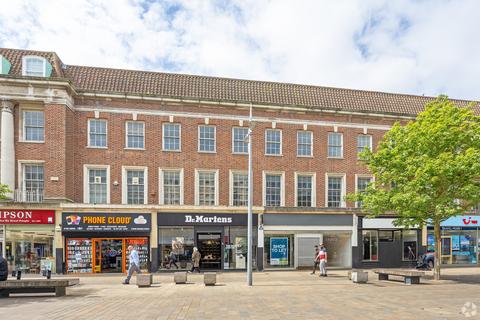 Retail property (high street) to rent, 9-15 King Edward St Hull HU1 3RL