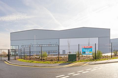 Warehouse to rent, Leeds Valley Park Leeds LS10 1AB