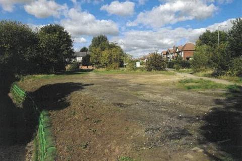 Land to rent, Burton Rd Nottingham NG4 3GP