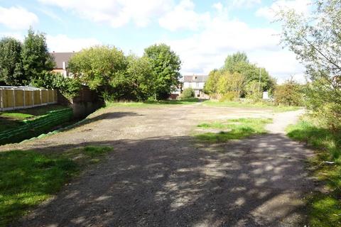 Land to rent, Burton Rd Nottingham NG4 3GP