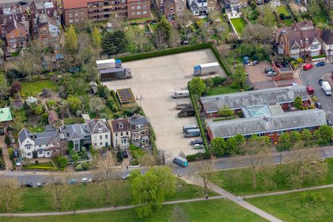 Land to rent, 6 Streatham Cmn S London SW16 3BT