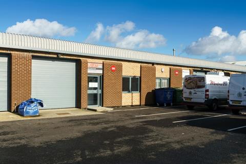 Warehouse to rent, 382-388 Sykes Rd Slough SL1 4SP