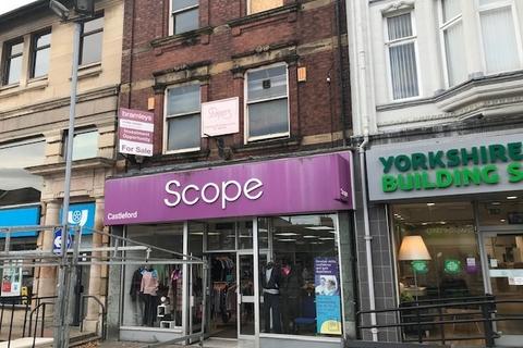 Retail property (high street) to rent, 83 Carlton St Castleford WF10 1BP