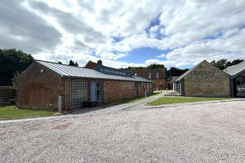 Office to rent, Banbury Rd Ashorne CV35 0AA