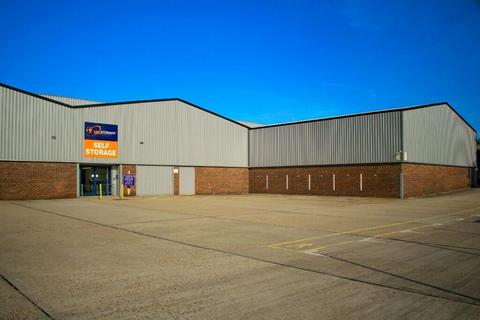 Mixed use to rent, 242-248 Gosport Rd Fareham PO16 0SS