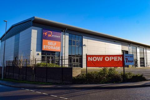 Mixed use to rent, 6-8 Lawford Rd Rugby CV21 2UX