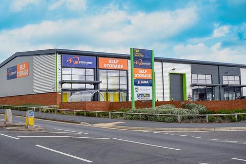 Industrial development to rent, Brownhills Rd Stoke On Trent ST6 4JU