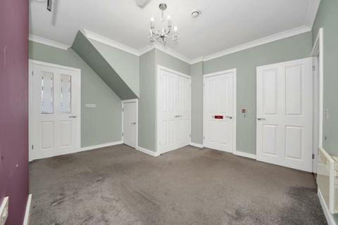 Retail property (high street) to rent, 118 The Brent Dartford DA2 6DE