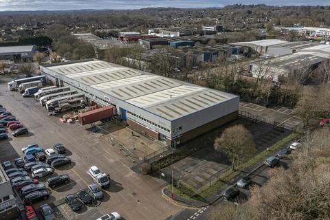 Distribution warehouse to rent, Brunel Rd Totton SO40 3SH