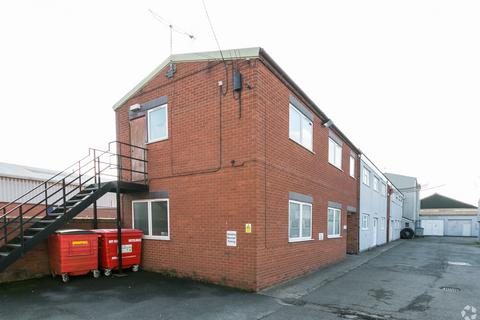 Office to rent, Plough Ln Hereford HR4 0EL