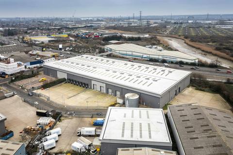 Warehouse to rent, 13 Gascoigne Rd Barking IG11 7HP