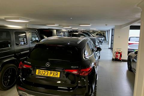 Garage for sale, 8 Oakmere Ln Potters Bar EN6 5LS