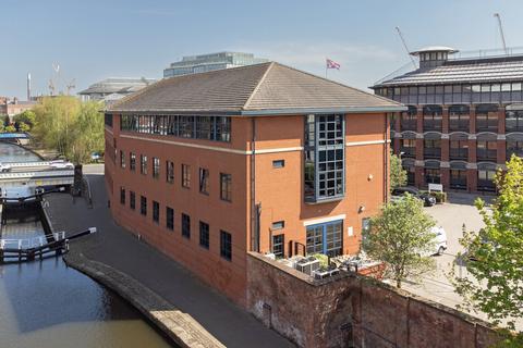 Office to rent, 2 Castle Meadow Rd Nottingham NG2 1AG