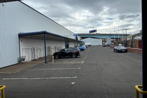 Warehouse to rent, Stromness St Glasgow G5 8HS