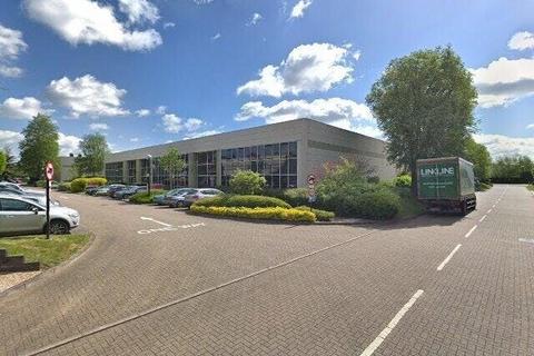 Office to rent, Woodshots Meadow Watford WD18 8YS