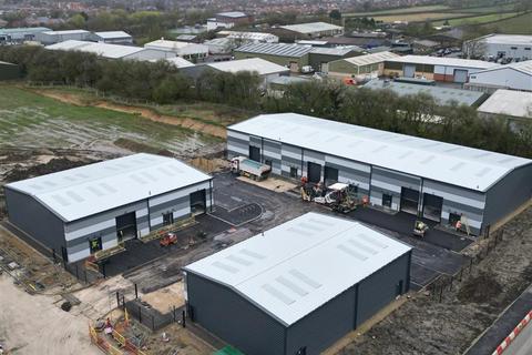 Warehouse to rent, 7 Thornton Road Industrial Estate Pickering YO18 7NA
