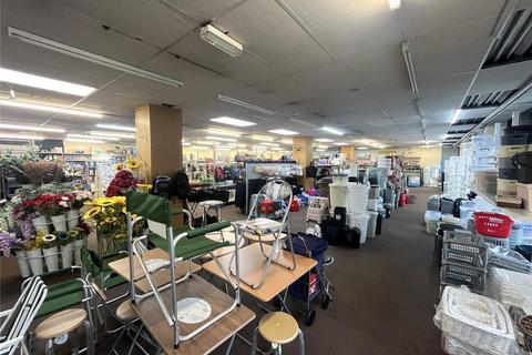Retail property (high street) to rent, 7 Whitegate Rd Southend On Sea SS1 2LH