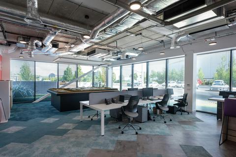 Office to rent, Parklands Ave Holytown ML1 4WQ
