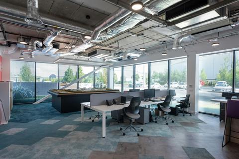 Office to rent, Parklands Ave Holytown ML1 4WQ