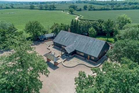 Office to rent, Kingswood Ln Aylesbury HP18 9FY