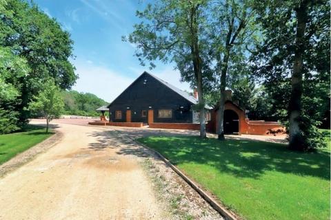 Office to rent, Kingswood Ln Aylesbury HP18 9FY