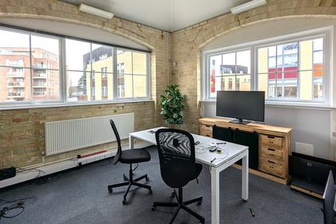 Office to rent, Purbeck Rd Cambridge CB2 8EB