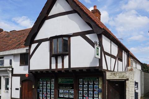 Retail property (high street) to rent, 9 Church St Trowbridge BA14 8DW